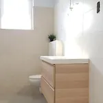Belvarosi Haz Gyoenyoeru Panoramaval 度假居 巴拉顿诺尔马迪